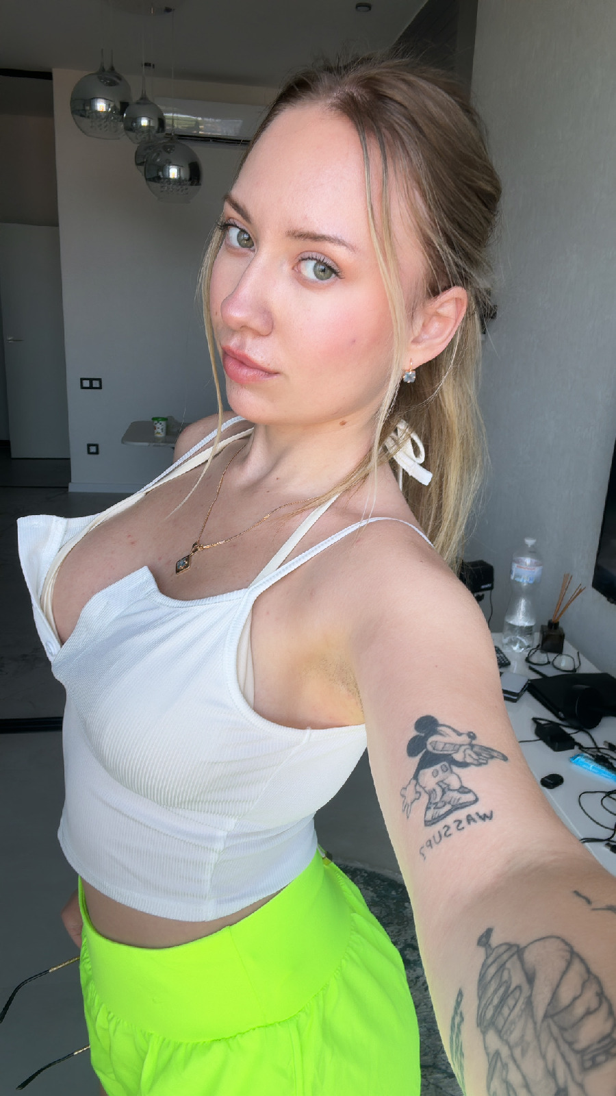 KateV in her underwear in Tifariti