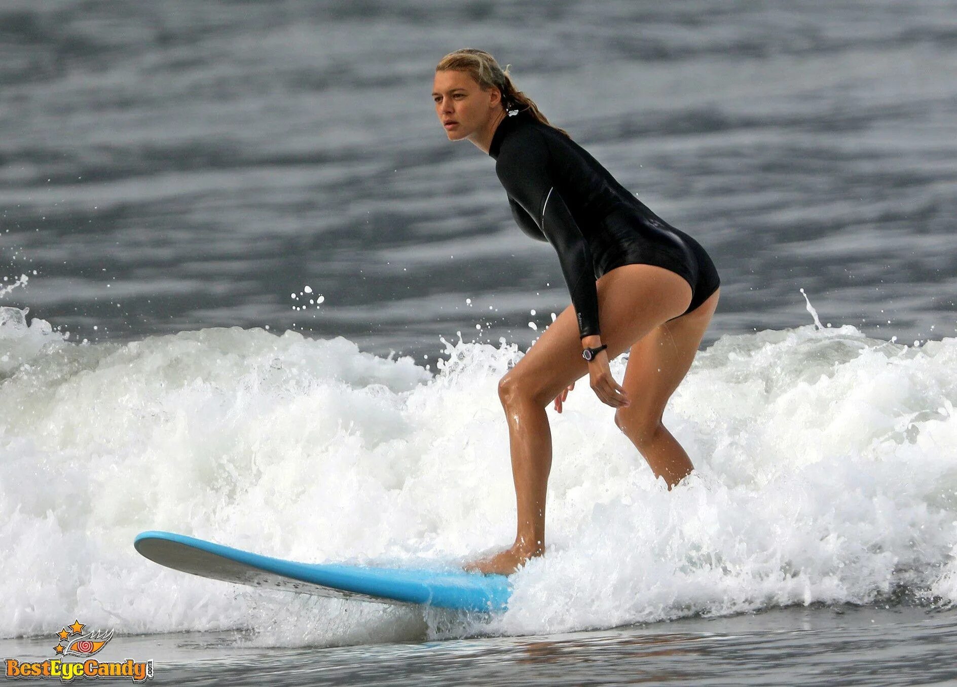 Kelly Rohrbach underwear in Tifariti