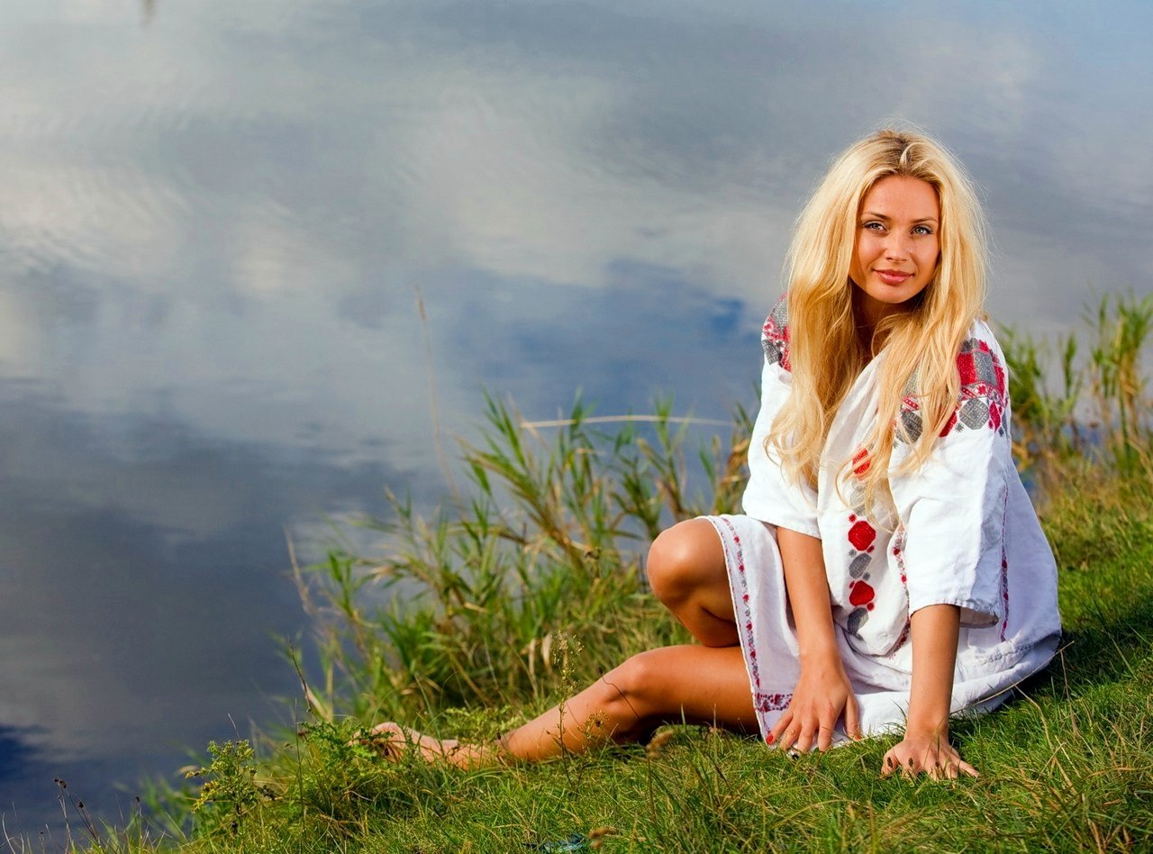 Sexy girl Slavic girls in Tifariti