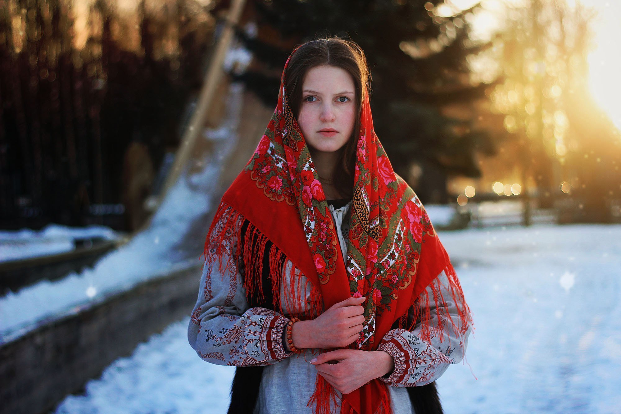 Girls in Slavic costumes in Tifariti